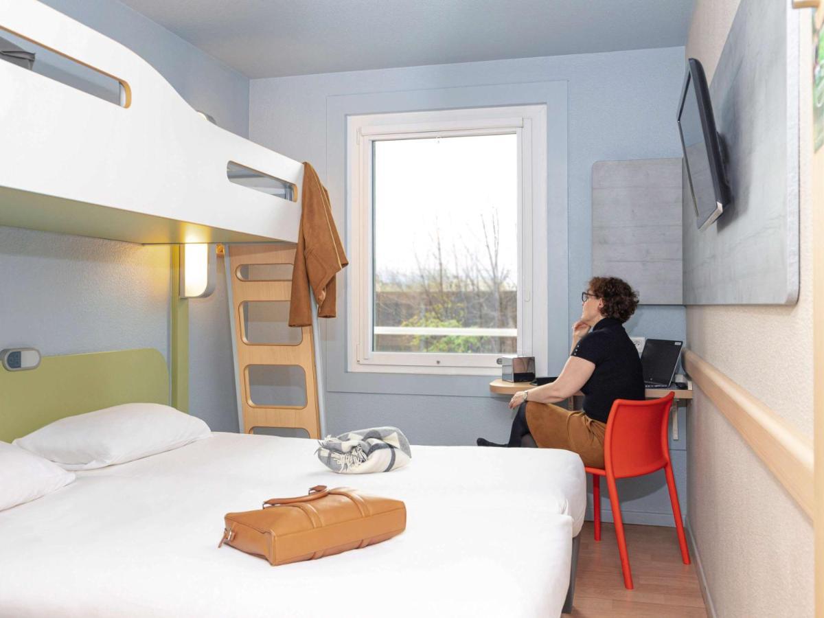 Ibis Budget Paris Porte De Vanves Exterior foto